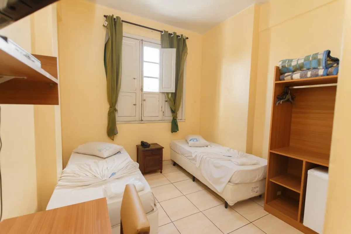 Quarto Casal